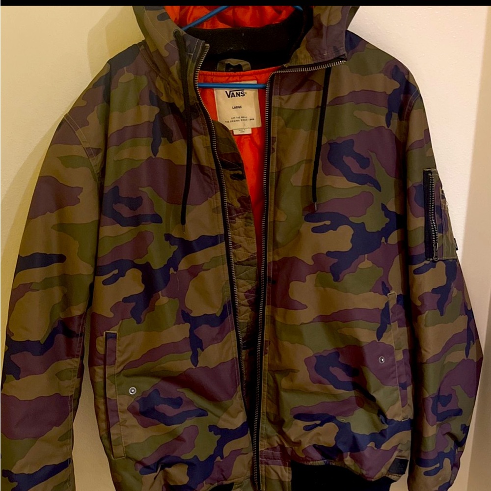 Camo Vans winter jacket size Large